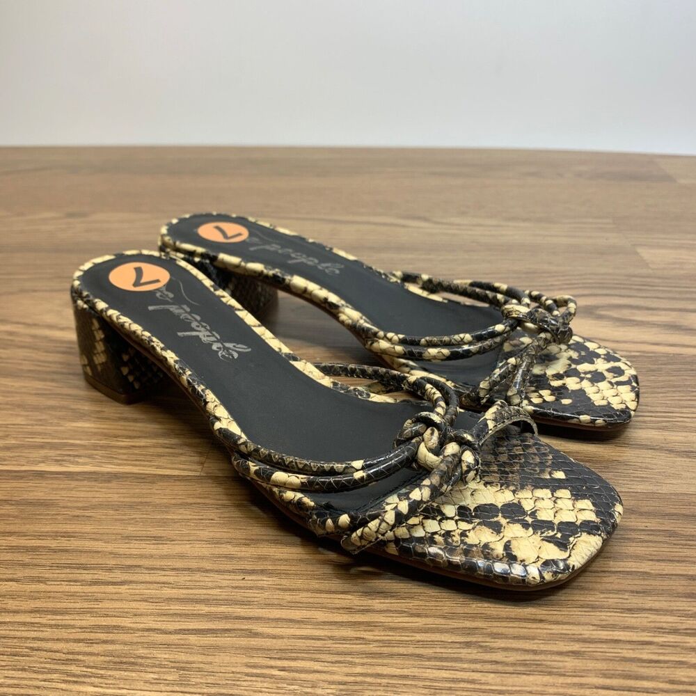 Free People Petra Snake Skin‎ Block Heel Sandal Leather Knot Front 37 US 7